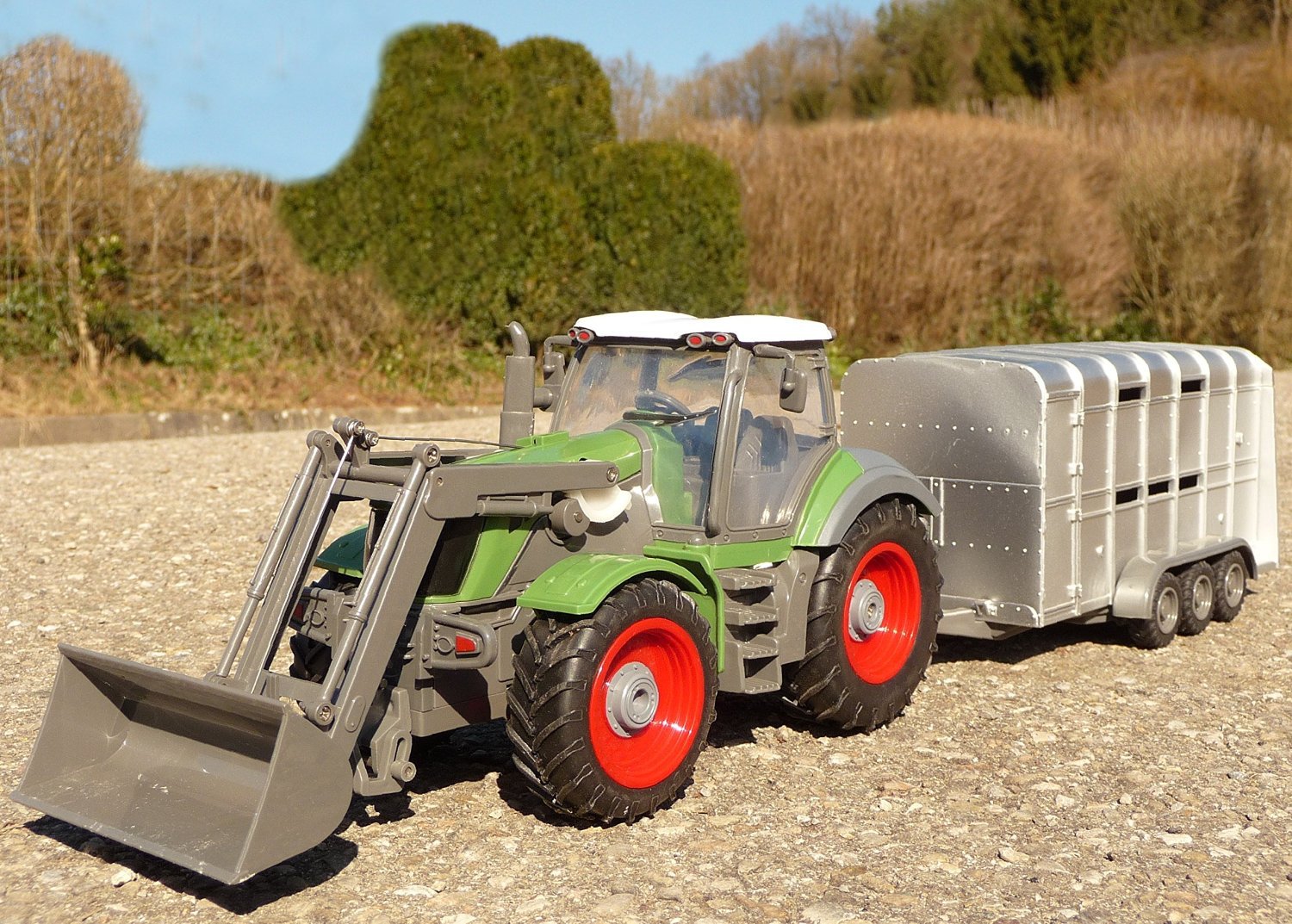RC Bauer Traktor Tractor mit Anhänger Fernbedienung 1:28  Ferngesteuertes 54 cm 